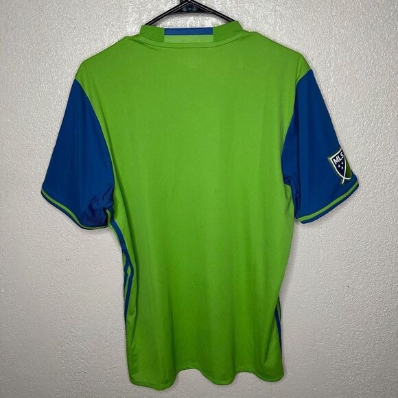 Seattle Sounders 2017 Jersey Large - Picture 3 of 4